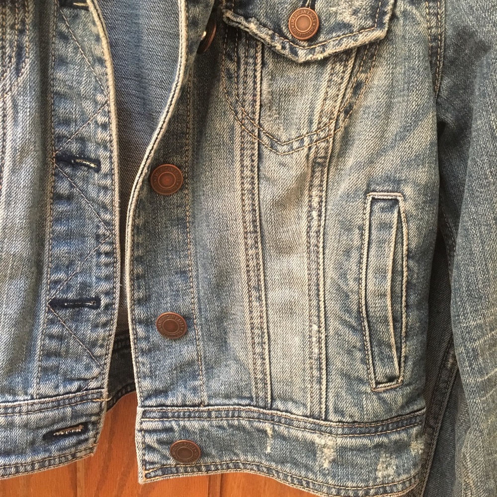 American Eagle Light Denim Jacket - image 3